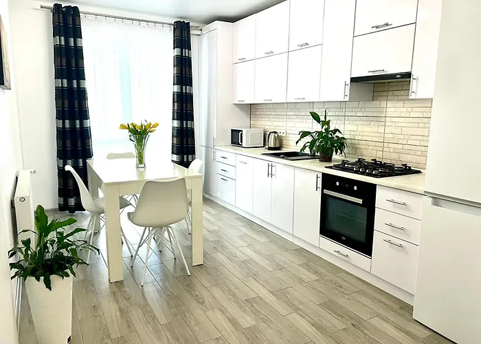 Osapart Romantic In The Complex Great Britain * Lwów