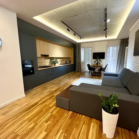 Osapart Romantic In The Complex Great Britain * Lviv