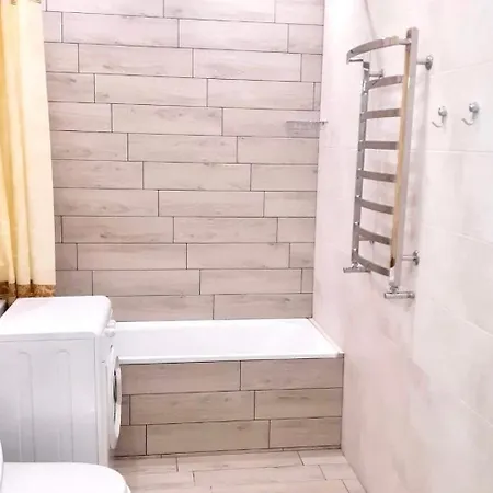 Osapart Romantic In The Complex Great Britain Apartman Lviv