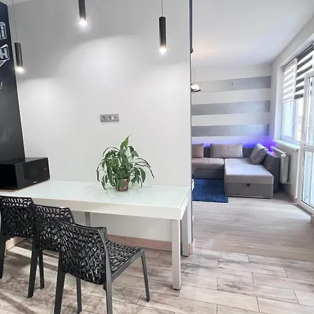 Osapart Romantic In The Complex Great Britain Lviv