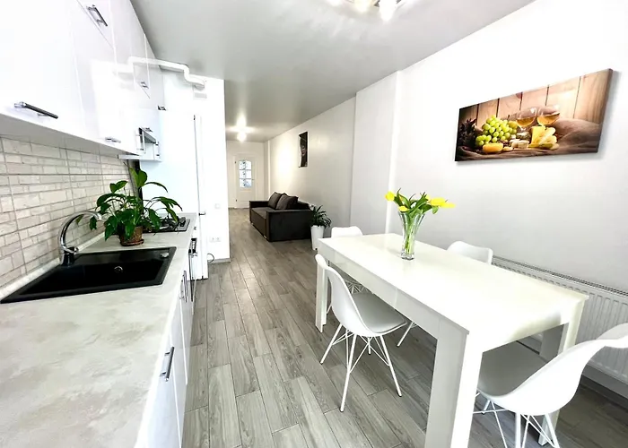 Osapart Romantic In The Complex Great Britain לבוב