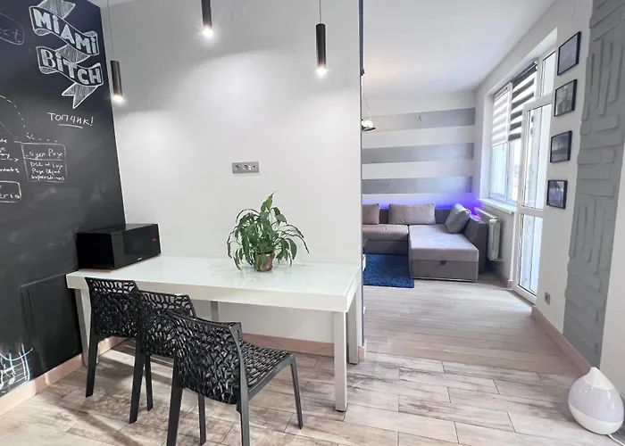 Osapart Romantic In The Complex Great Britain לבוב