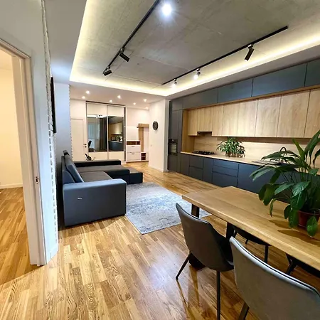 Osapart Romantic In The Complex Great Britain Lvov