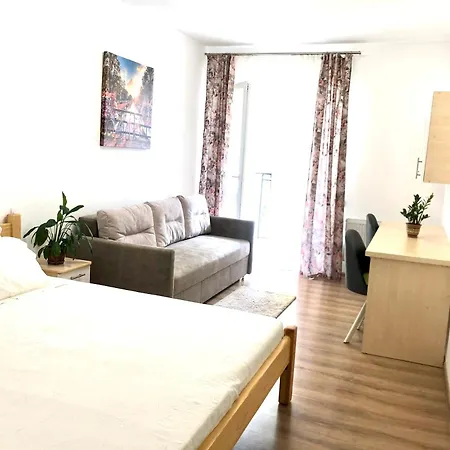 Osapart Romantic In The Complex Great Britain * Lvov