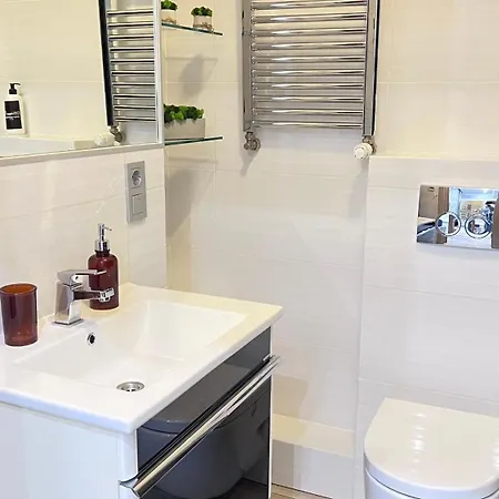 Osapart Romantic In The Complex Great Britain * Lvov